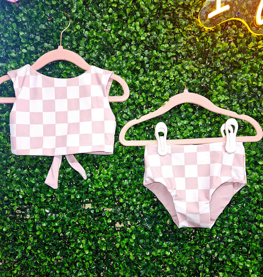 Checkered Swimmie