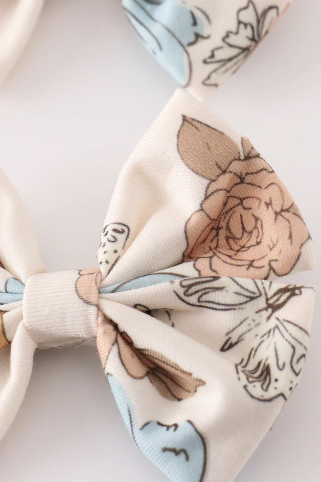 Neutral Floral Piggies