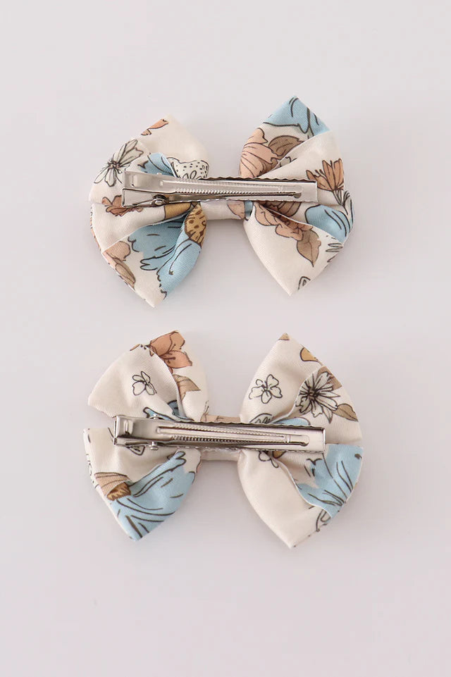 Neutral Floral Piggies