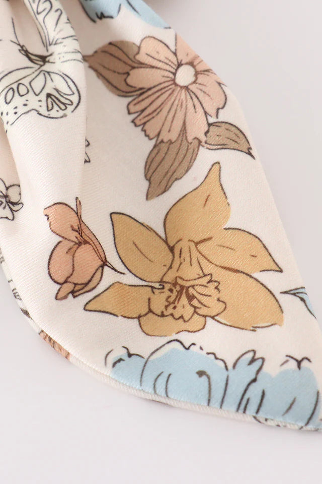 Neutral Floral Bow