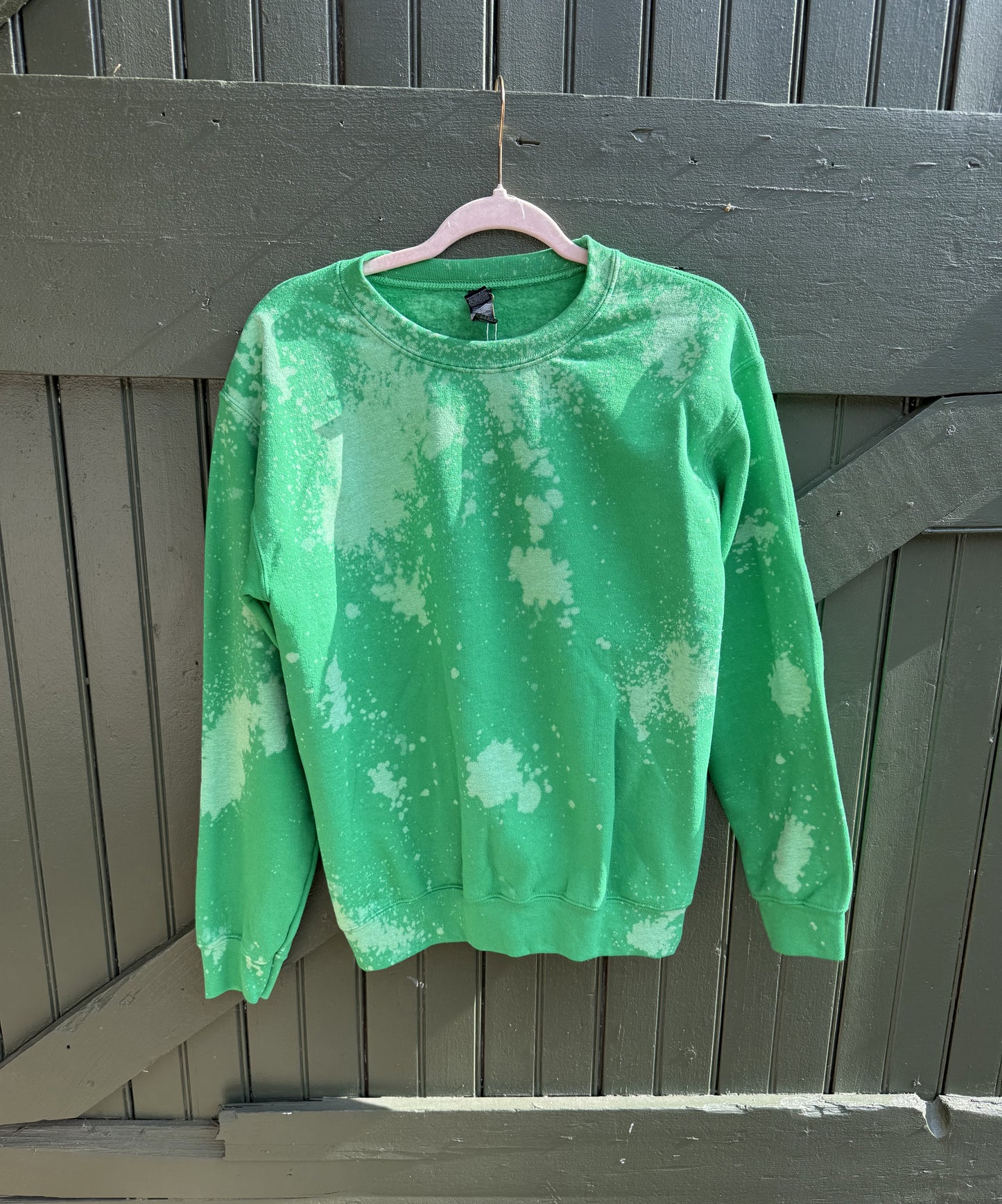 Kelly Green Bleached Crewneck