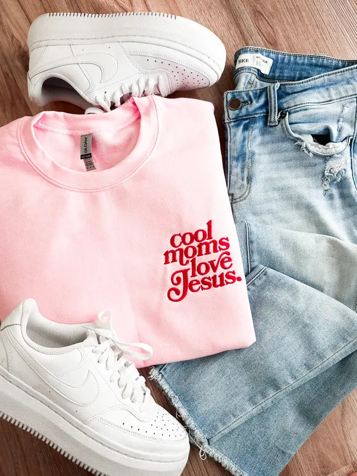 Cool Moms Love Jesus