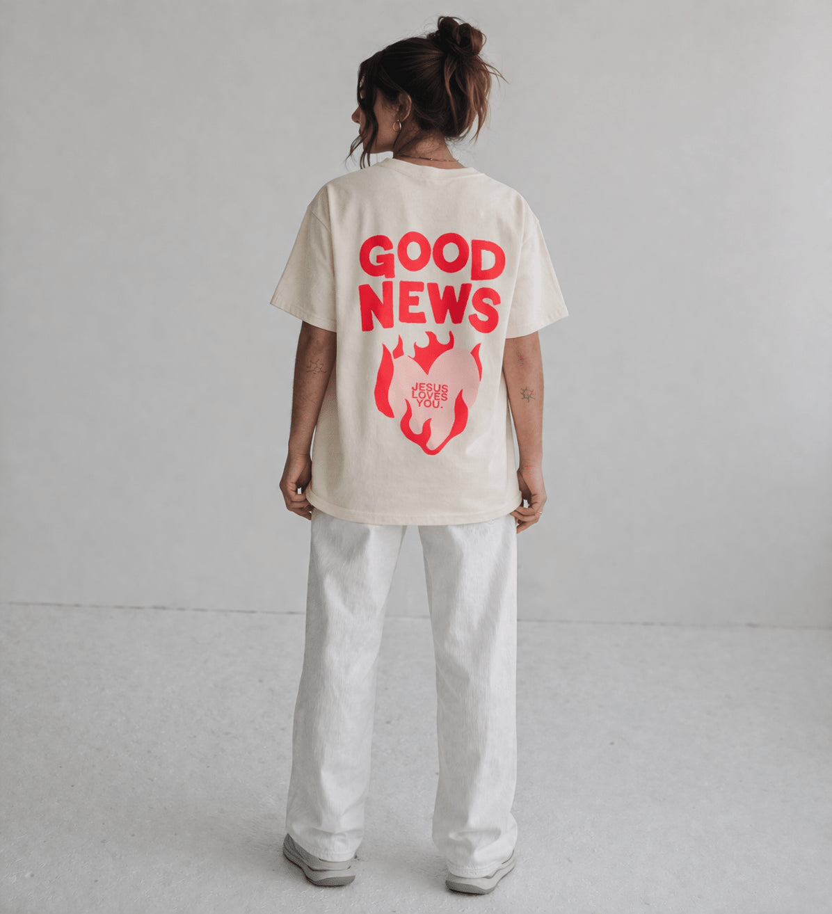 Good News Tee- Sand
