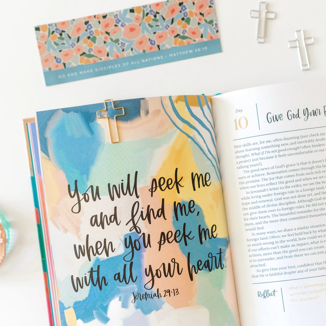Ryan&Rose Bookmark+Cross Paper Clips
