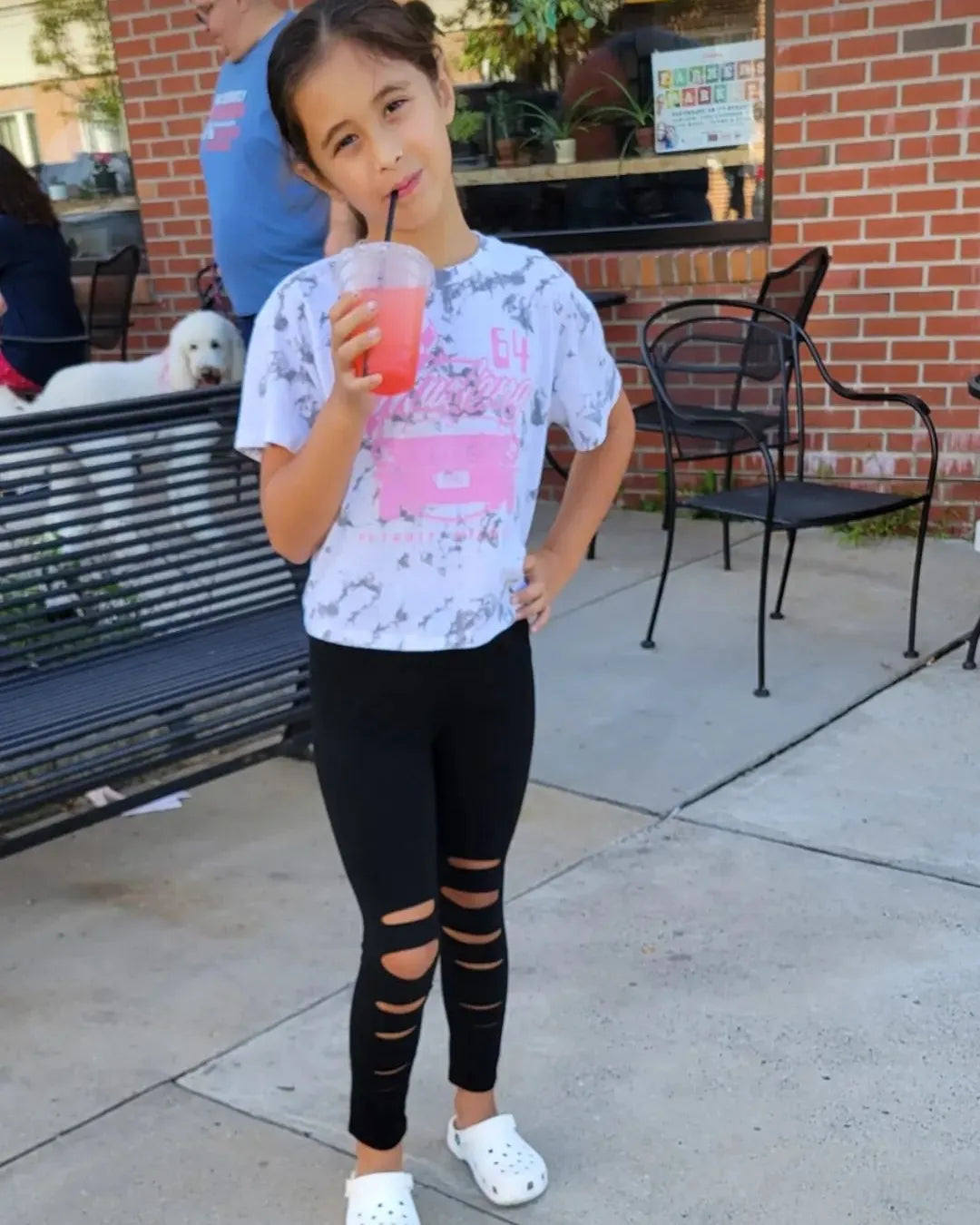 Distressed leggings
